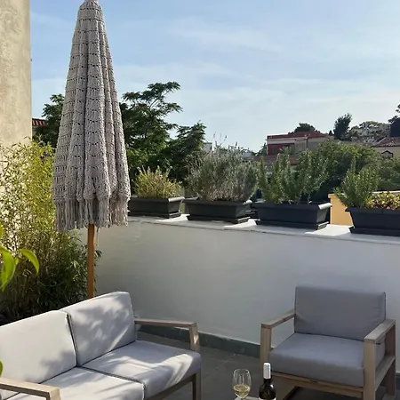 דירה Step One | Luxury Right In The Heart Of Acropolis Next To Metro Station אתונה