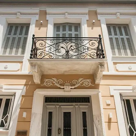 Apartament Step One | Luxury Right In The Heart Of Acropolis Next To Metro Station